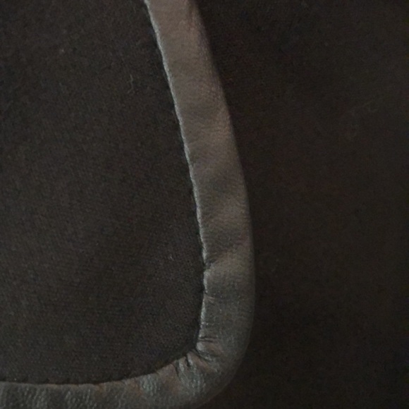 Classic/ flair back Blazer🌸 - Picture 10 of 11